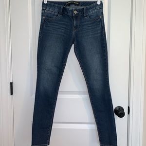 !FINAL PRICE! Express Stella Low Rise Denim